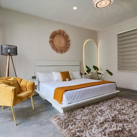 Aura Hotel B&B ทลาคิวปาก ภายนอก รูปภาพ