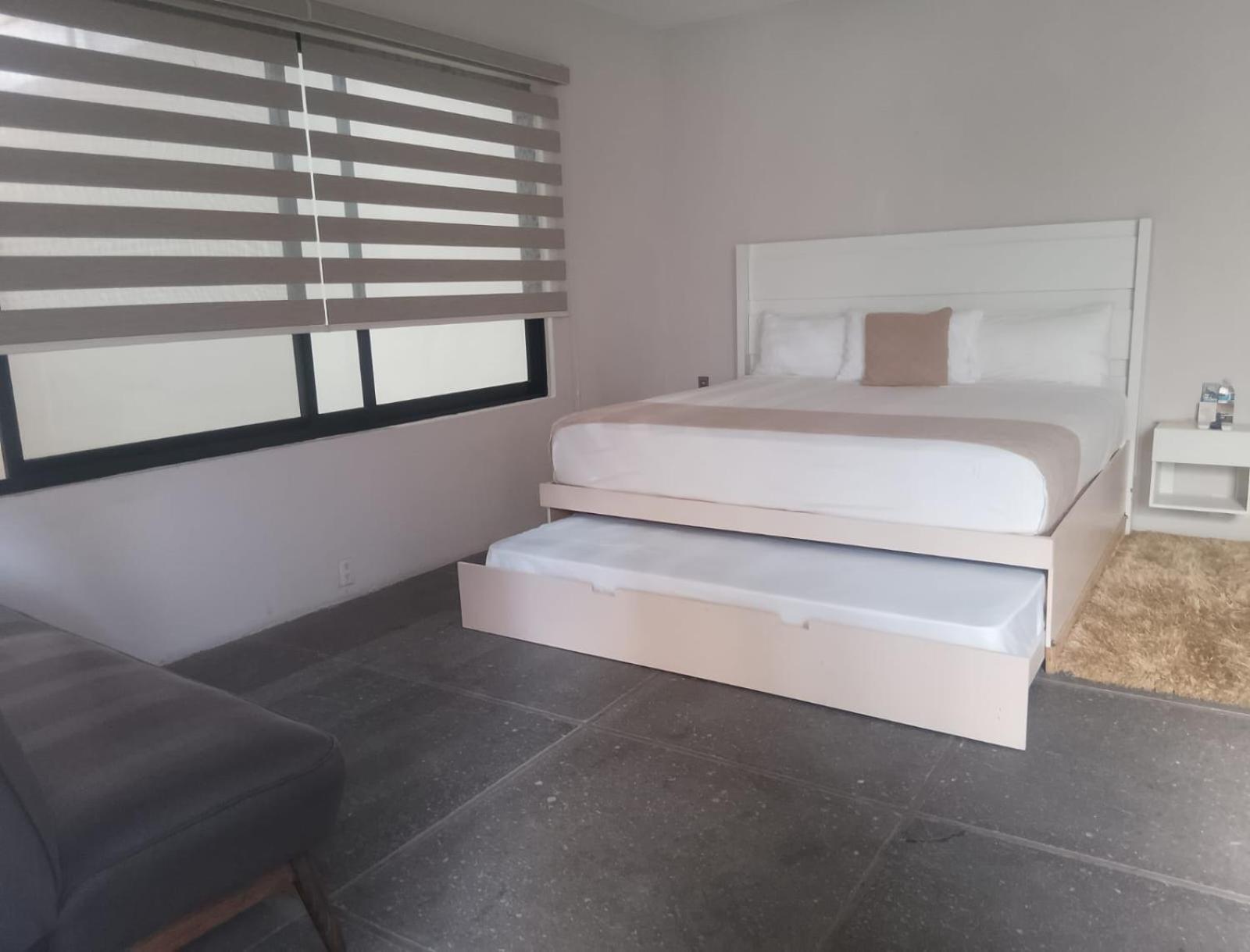 Aura Hotel B&B ทลาคิวปาก ภายนอก รูปภาพ